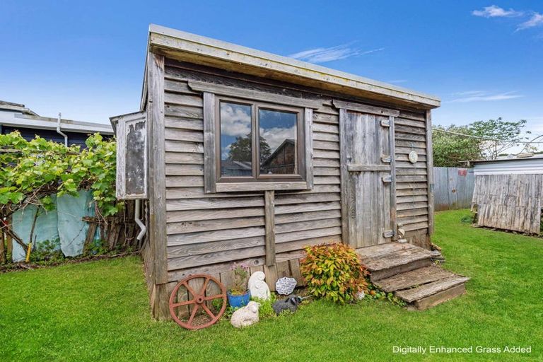 Photo of property in 25 Cureton Street, Morrinsville, 3300