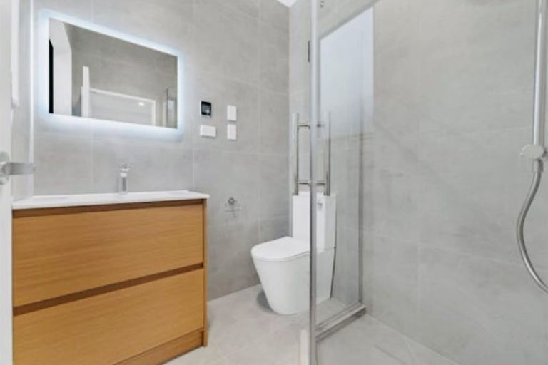 Photo of property in 11 Cronshaw Road, Karaka, Papakura, 2113