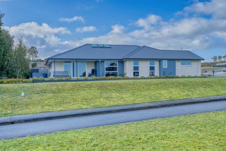 Photo of property in 25 Racecourse Terrace Rise, Hokitika, 7882