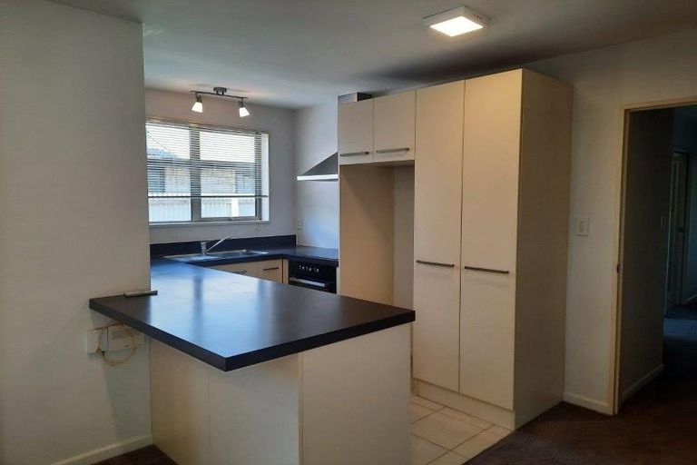 Photo of property in 65 Cleveland Street, Edgeware, Christchurch, 8013