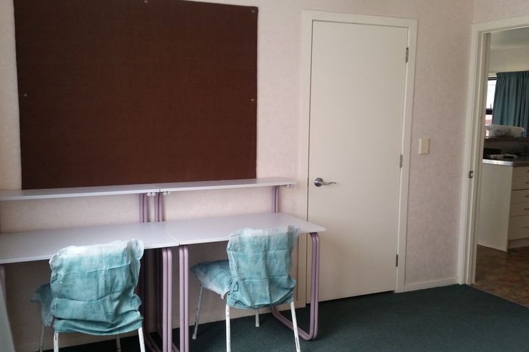 Photo of property in 2/3 Inverness Avenue, Hamilton East, Hamilton, 3216