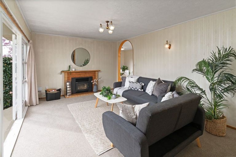 Photo of property in 1 East Street, Greytown, 5712