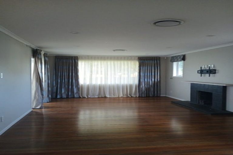 Photo of property in 1 Healy Road, Manurewa, Auckland, 2102