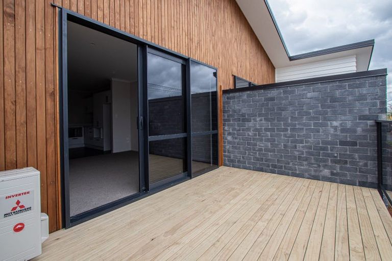 Photo of property in 10u2 Charlemont Street, Whitiora, Hamilton, 3200