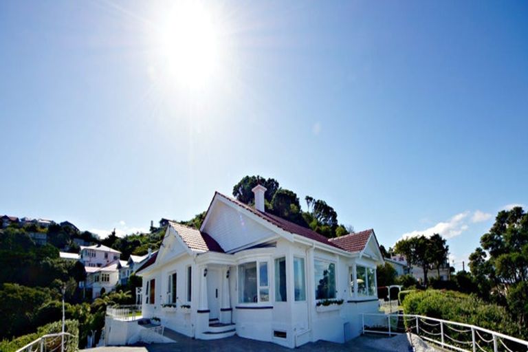 Photo of property in 129 Barnard Street, Wadestown, Wellington, 6012