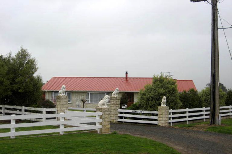Photo of property in 45 Philip Street, Carterton, 5713