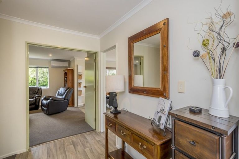 Photo of property in 118 School Road, Te Horo, Otaki, 5582