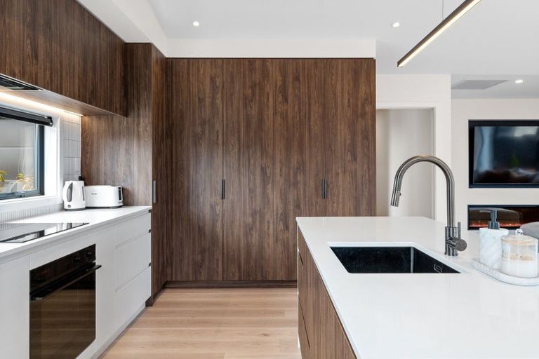 Photo of property in 8 Bamberger Way, Rangiora, 7400