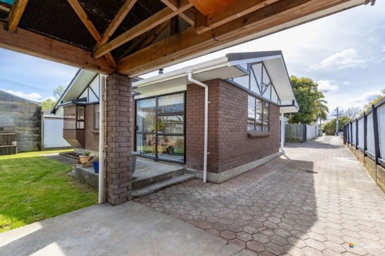 Photo of property in 27f2- Merton Street, Trentham, Upper Hutt, 5018