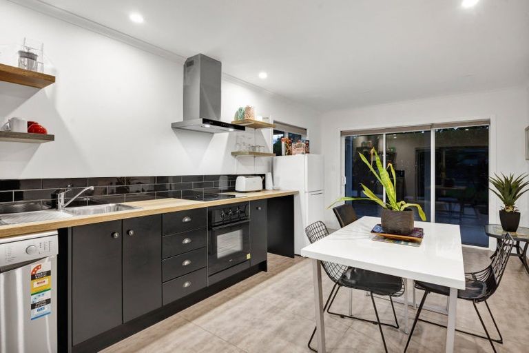 Photo of property in 5 Dorset Street, Opunake, 4616