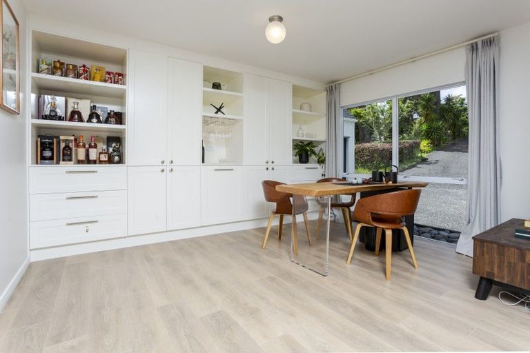 Photo of property in 30 Bernard Magnus Lane, Greenhithe, Auckland, 0632