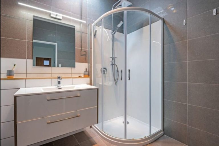 Photo of property in 893b Main Street, Roslyn, Palmerston North, 4414