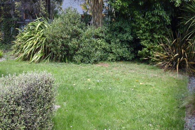 Photo of property in 176 Centaurus Road, Saint Martins, Christchurch, 8022