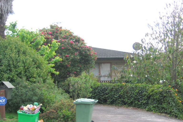 Photo of property in 15 Maungawhare Place, Otumoetai, Tauranga, 3110