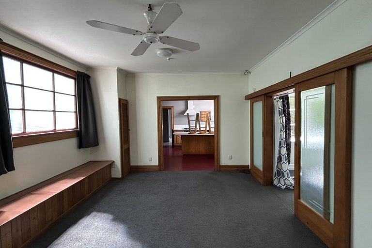 Photo of property in 30 Hargreaves Street, Mount Cook, Wellington, 6021