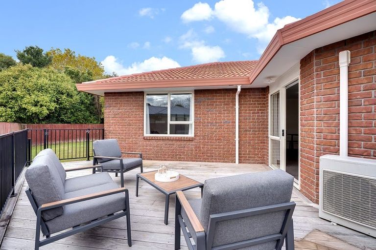 Photo of property in 20 Bouverie Crescent, Flagstaff, Hamilton, 3210