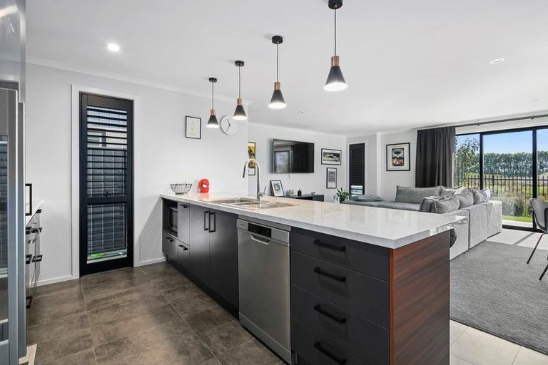 Photo of property in 16 Kotata Street, Richmond, 7020