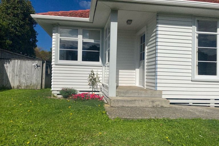 Photo of property in 16a Routley Crescent, Elderslea, Upper Hutt, 5018