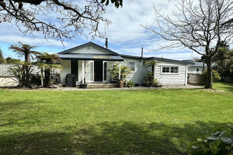 Photo of property in 195 Sale Street, Hokitika, 7810
