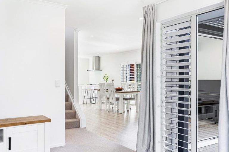 Photo of property in 7 Peihana Road, Hobsonville, Auckland, 0616