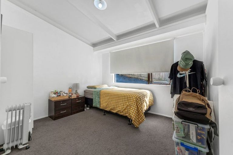 Photo of property in 4a Gallony Avenue, Massey, Auckland, 0614