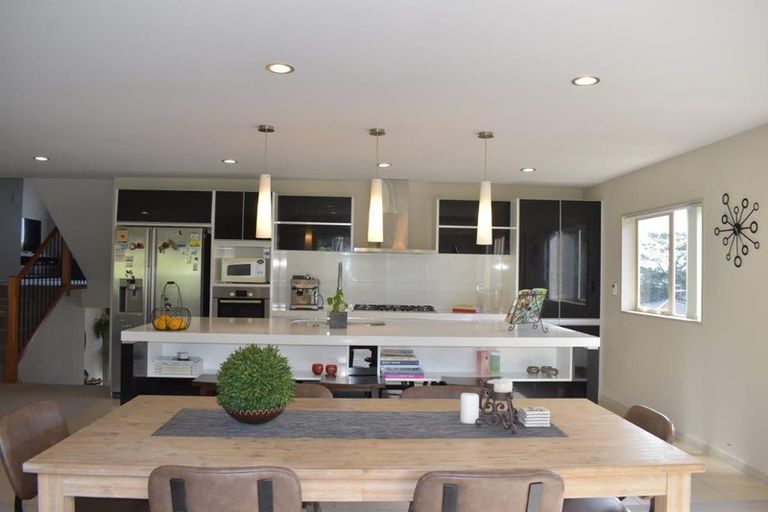 Photo of property in 85 Laurel Oak Drive, Schnapper Rock, Auckland, 0632