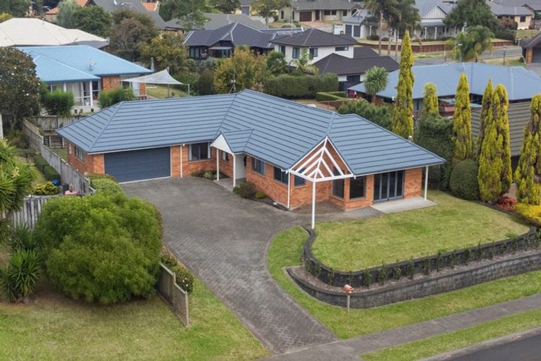 Photo of property in 2 Cedar Way, Morrinsville, 3300