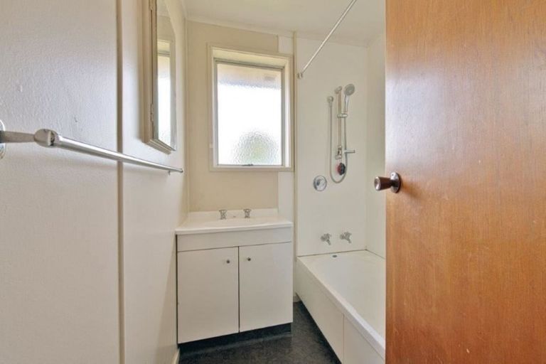 Photo of property in 7 Kirkcaldy Crescent, Flaxmere, Hastings, 4120