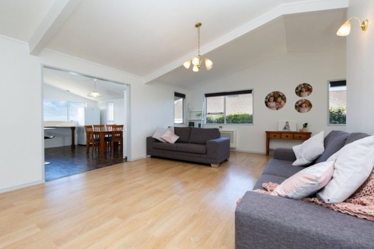 Photo of property in 27 Townhead Crescent, Bethlehem, Tauranga, 3110