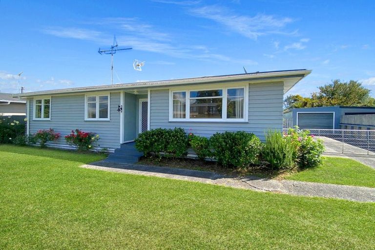 Photo of property in 16 Girvan Place, Tokoroa, 3420