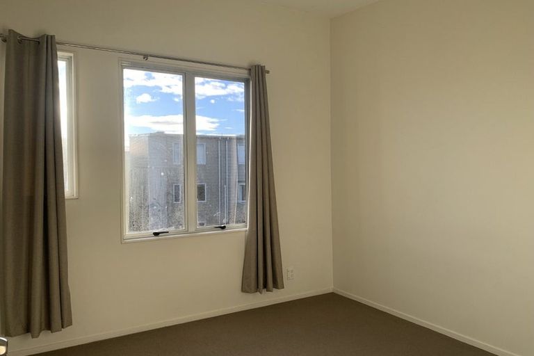 Photo of property in 97 Albionvale Road, Glen Eden, Auckland, 0602