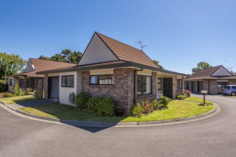 Photo of property in Rimu Village, 17/72 Rimu Road, Raumati Beach, Paraparaumu, 5032