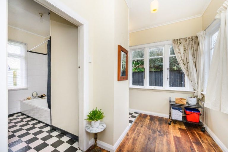 Photo of property in 23 Jenks Street, Foxton, 4814