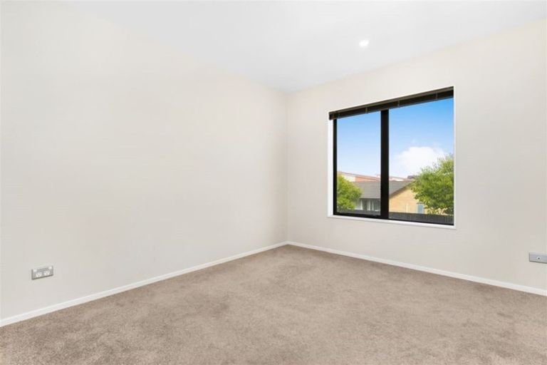 Photo of property in 53 Tarapiroe Avenue, Takanini, 2112