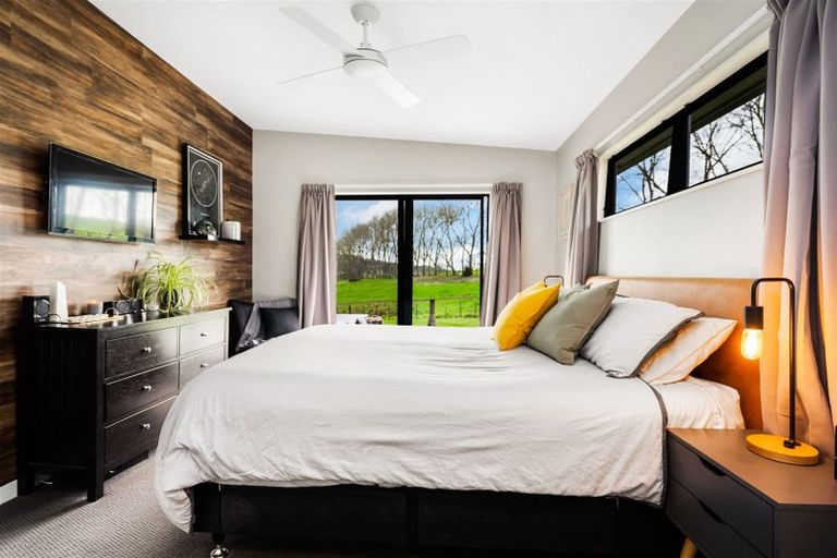 Photo of property in 887 Three Mile Bush Road, Ruatangata West, Kamo, 0185