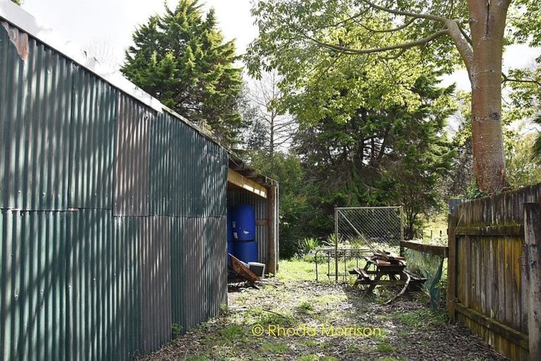 Photo of property in 1988 Paparoa Valley Road, Paparoa, 0571