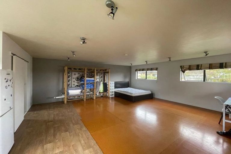 Photo of property in 6 Preston Avenue, Belmont, Auckland, 0622