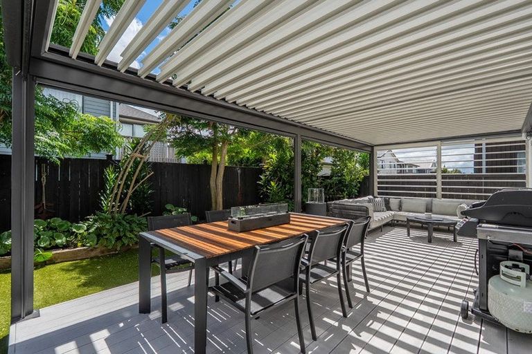 Photo of property in 42 Myland Drive, Hobsonville, Auckland, 0616