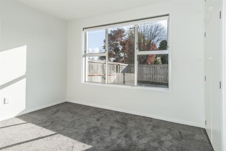 Photo of property in 86 Avonhead Road, Avonhead, Christchurch, 8042