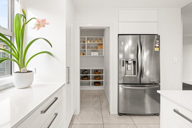 Photo of property in 11 Percy Berry Place, Havelock North, 4130