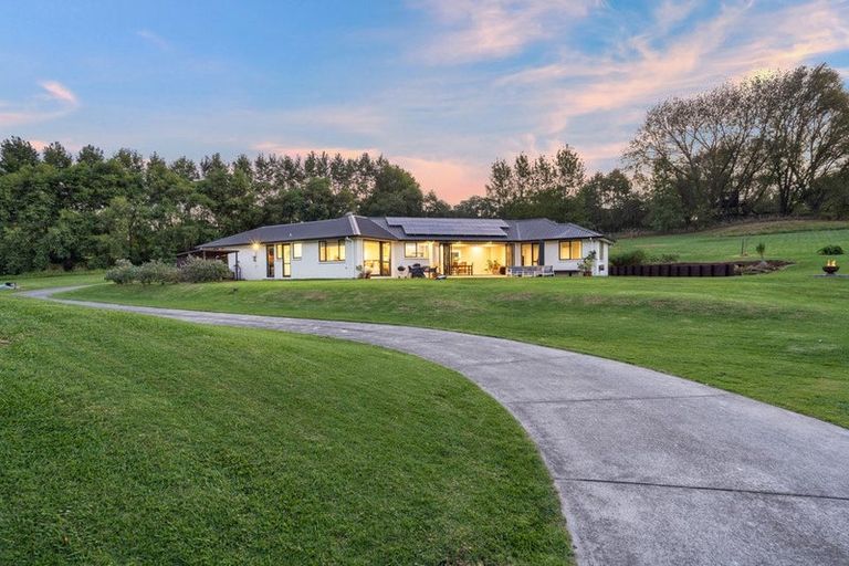 Photo of property in 200b Bawden Road, Dairy Flat, Albany, 0792