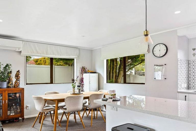 Photo of property in 1/80 Kervil Avenue, Te Atatu Peninsula, Auckland, 0610