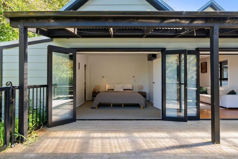 Photo of property in 6 Irvine Street, Aro Valley, Wellington, 6012