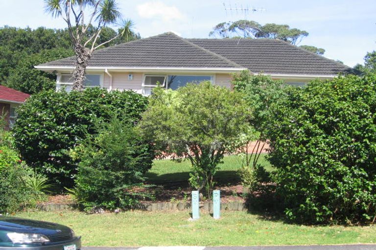 Photo of property in 69 Marlborough Avenue, Glenfield, Auckland, 0629