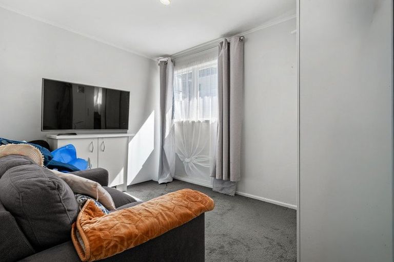 Photo of property in 40d Tomo Street, New Lynn, Auckland, 0600
