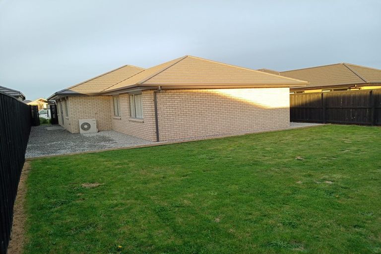 Photo of property in 6 Hannington Way, Rolleston, 7615