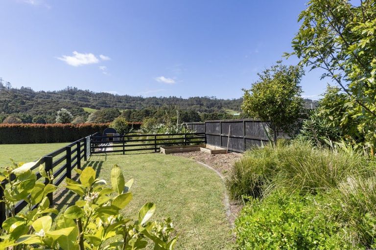 Photo of property in 30 Robert Might Road, Huapai, Kumeu, 0810