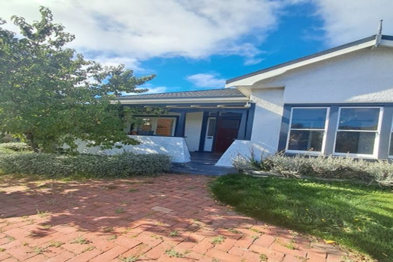 Photo of property in 96 Somerfield Street, Somerfield, Christchurch, 8024