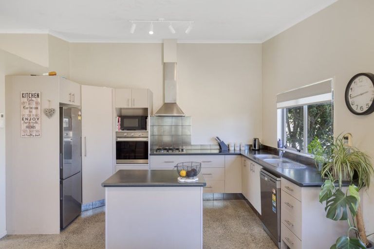 Photo of property in 9 Sarah Place, Papamoa Beach, Papamoa, 3118