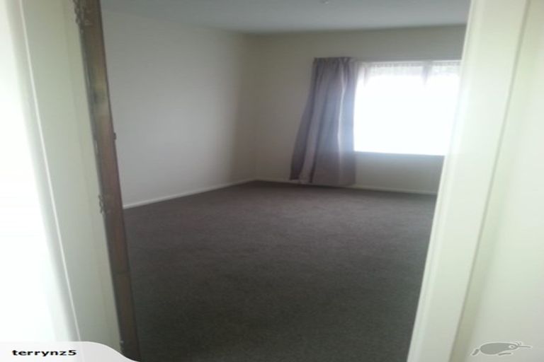 Photo of property in 71 Yaldhurst Road, Sockburn, Christchurch, 8042